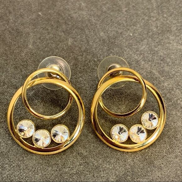 Gold tone crystal rhinestone double circle earrings - Picture 5 of 7